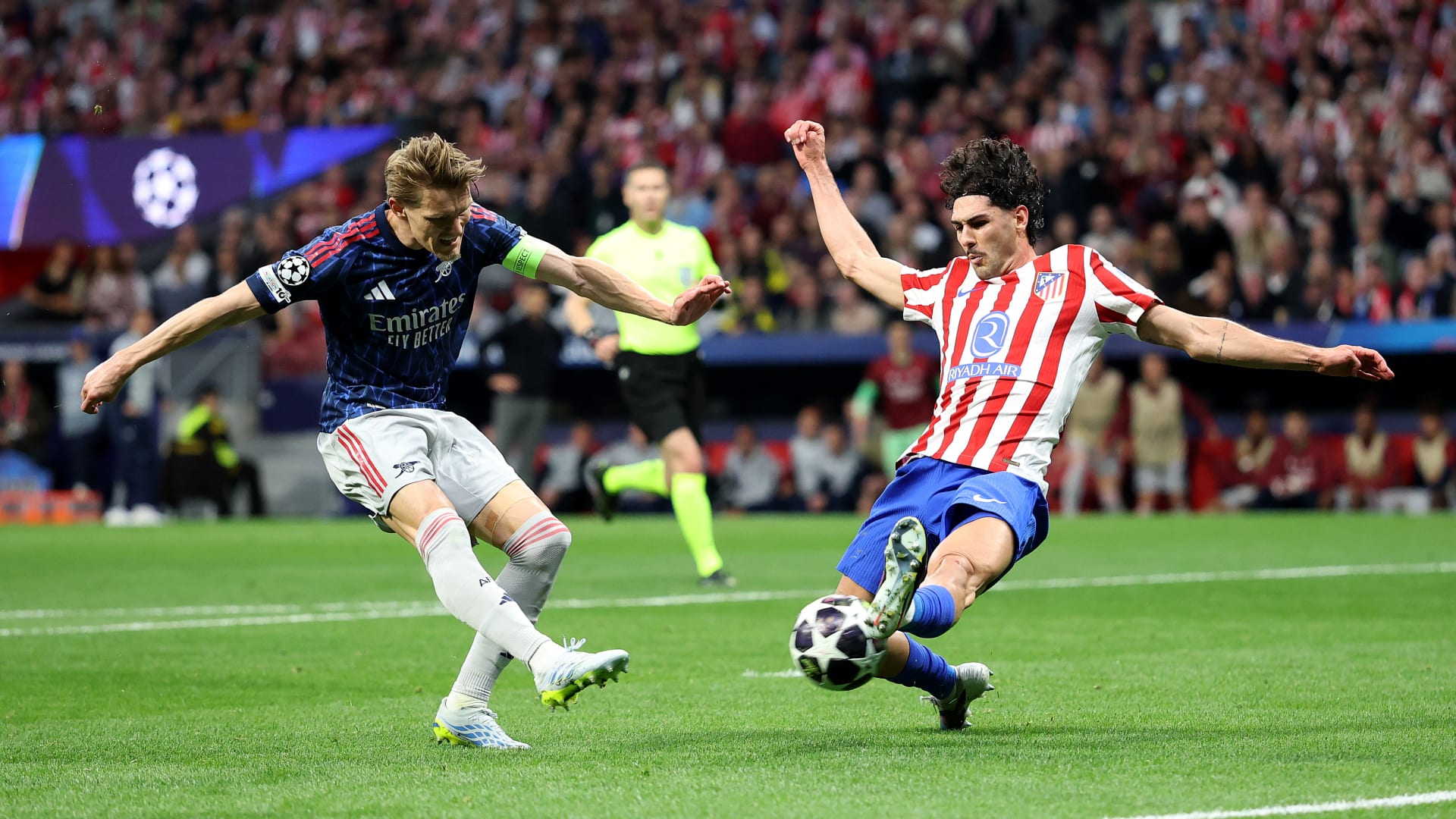 قمة ذهاب دوري الأبطال: تعادل أتلتيكو وأرسنال يؤجل الحسم إلى لقاء الإياب المثير