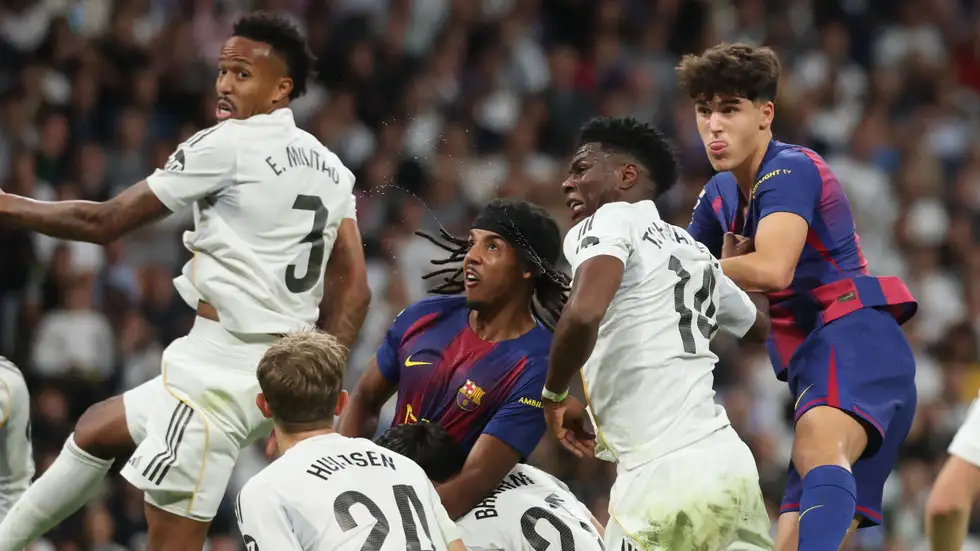 لماذا يغيب بيريز عن الكلاسيكو؟ برشلونة يسخر من أزمة مدريد