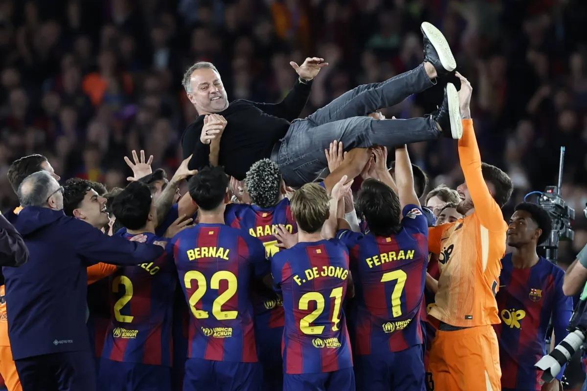 هل يكتفي برشلونة باللقب؟ 3 أرقام أسطورية يطاردها فليك