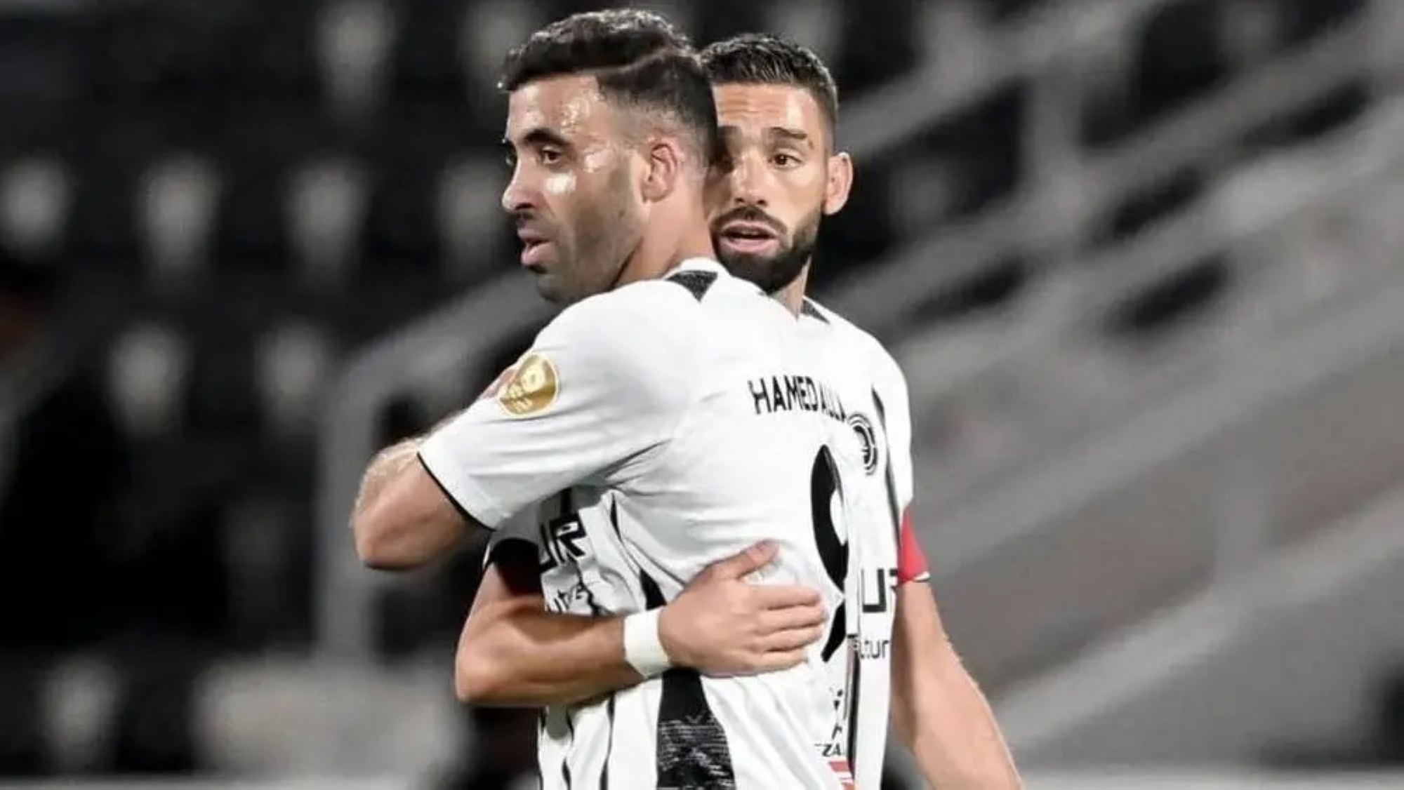 كاراسكو يكسر الصمت حول موقف حمدالله مع الشباب: تفاصيل حصرية وتأثيرها على الفريق