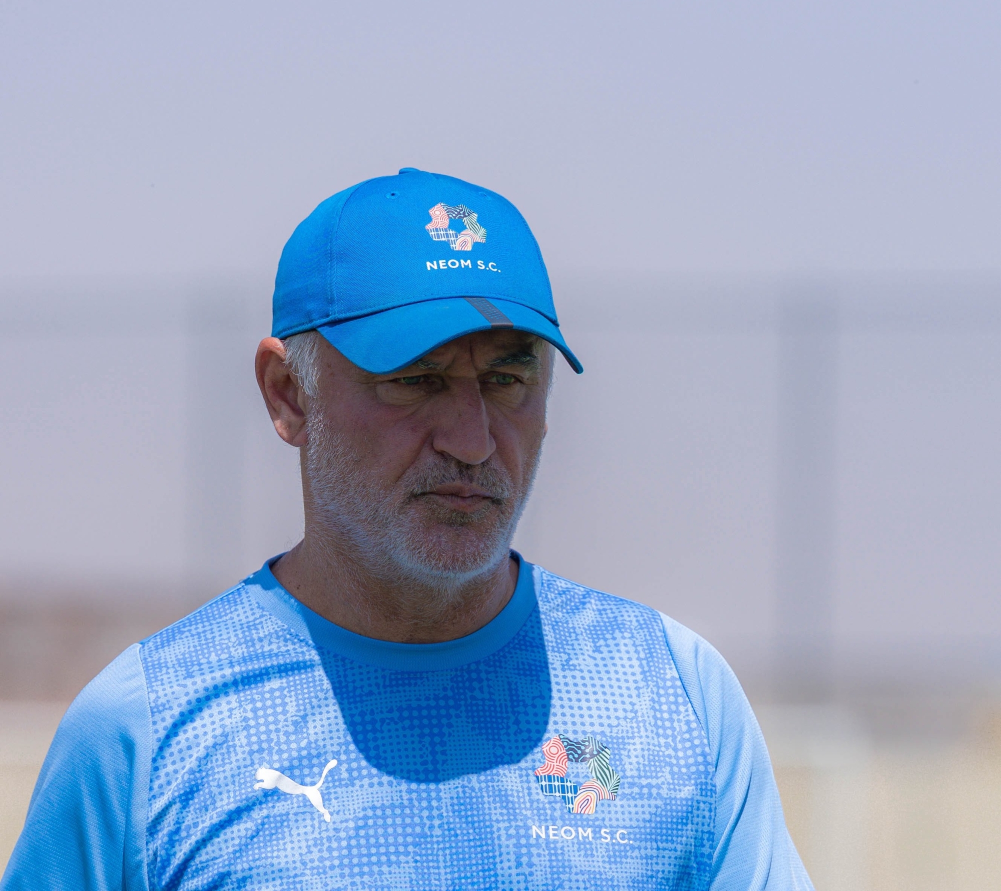جالتييه يزلزل دوري روشن: لماذا يرى النصر الأقرب للقب على حساب الهلال؟