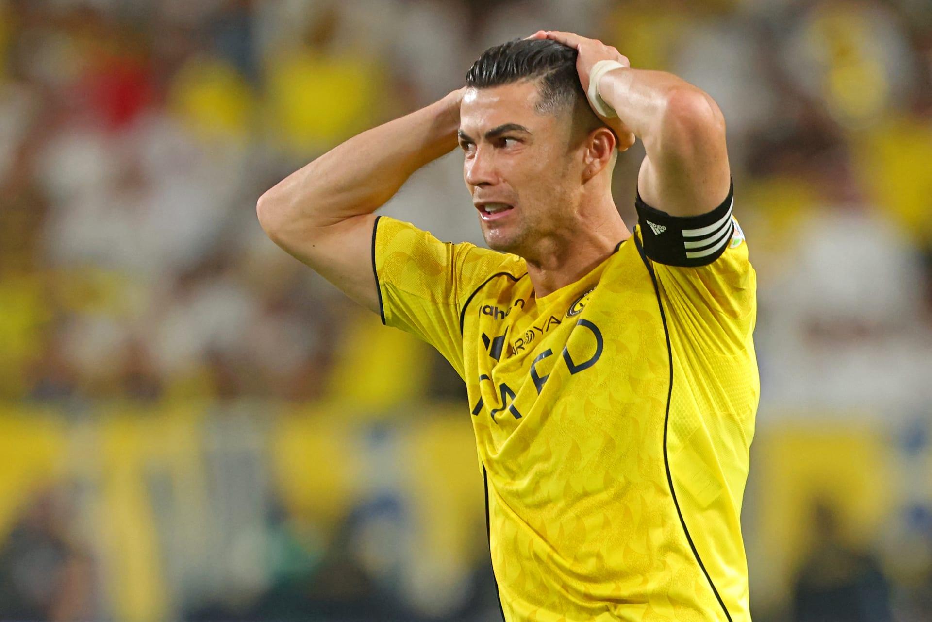 عقدة البطولات تطارد رونالدو في النصر: 14 بطولة ضائعة (تحليل شامل)