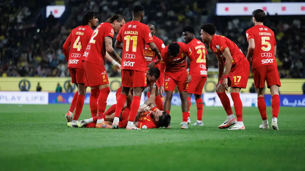 كرواني في معقل القادسية.. “أسد الأطلس” يوقع رسمياً حتى 2029 لتدعيم الرواق الأيسر