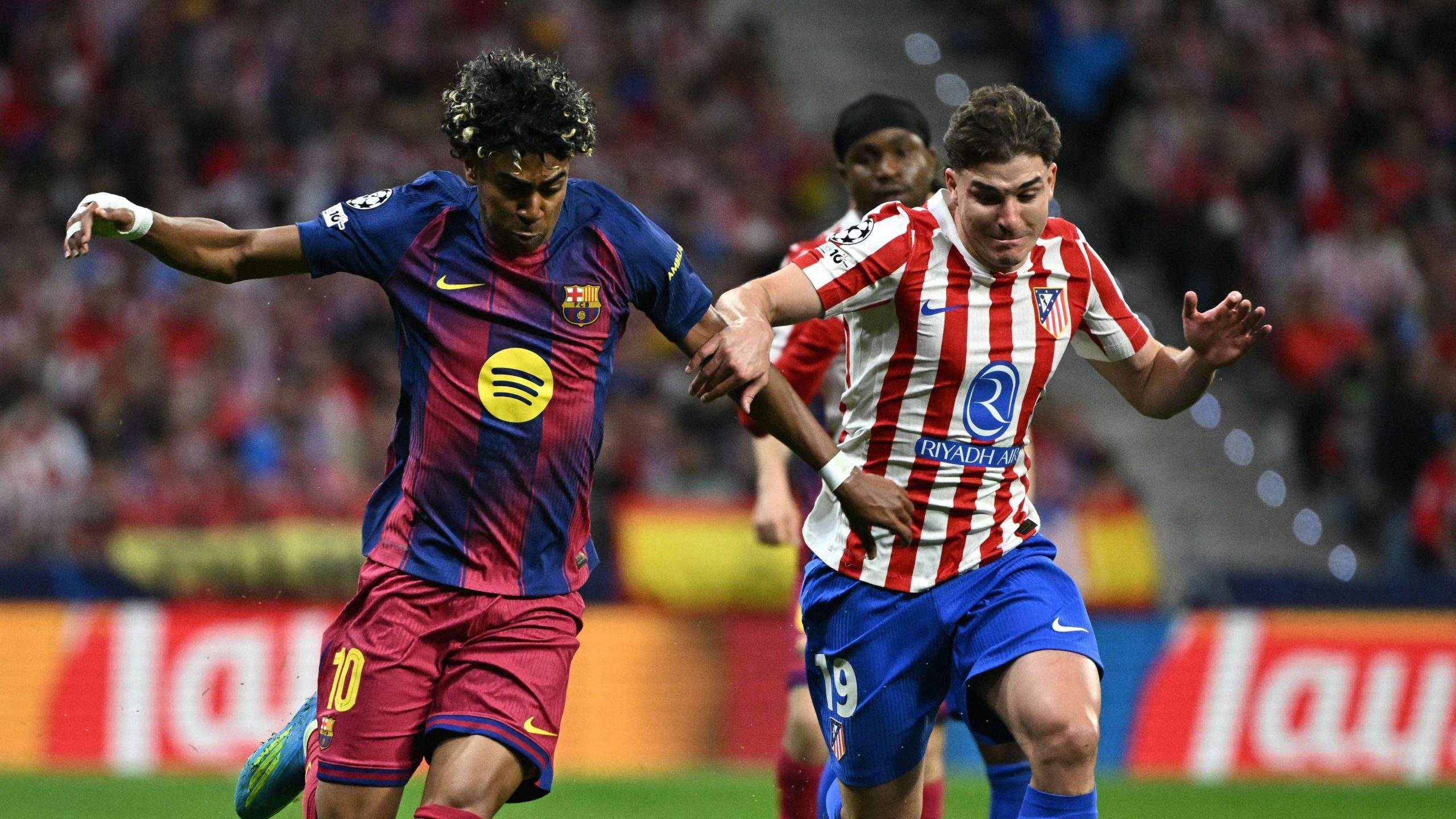 صراع التعاقدات الصيفية.. برشلونة ينافس أتلتيكو مدريد على 3 جبهات تكتيكية