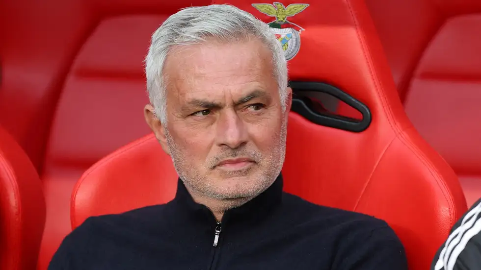 بيان رسمي من بنفيكا يحسم الجدل.. كواليس اتفاق ريال مدريد لضم جوزيه مورينيو