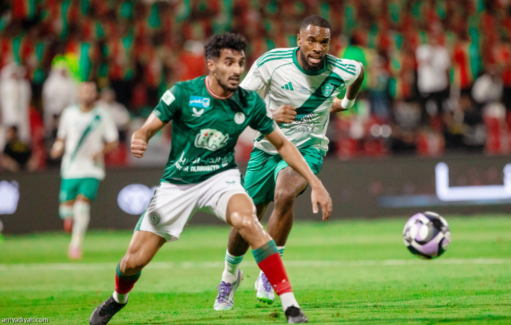 الأهلي يقترب من لاعب الاتفاق بعد تعثر الهلال من ضمه