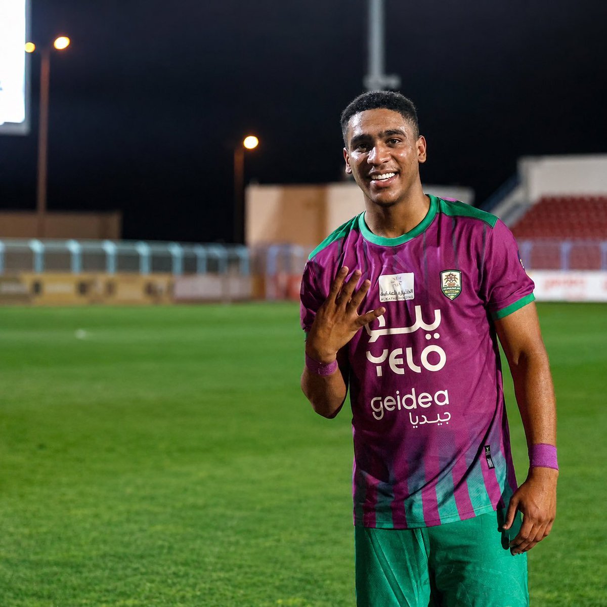 انتقال حسام مجرشي إلى الاتحاد. تقارير صحفية وتفاصيل الصفقة