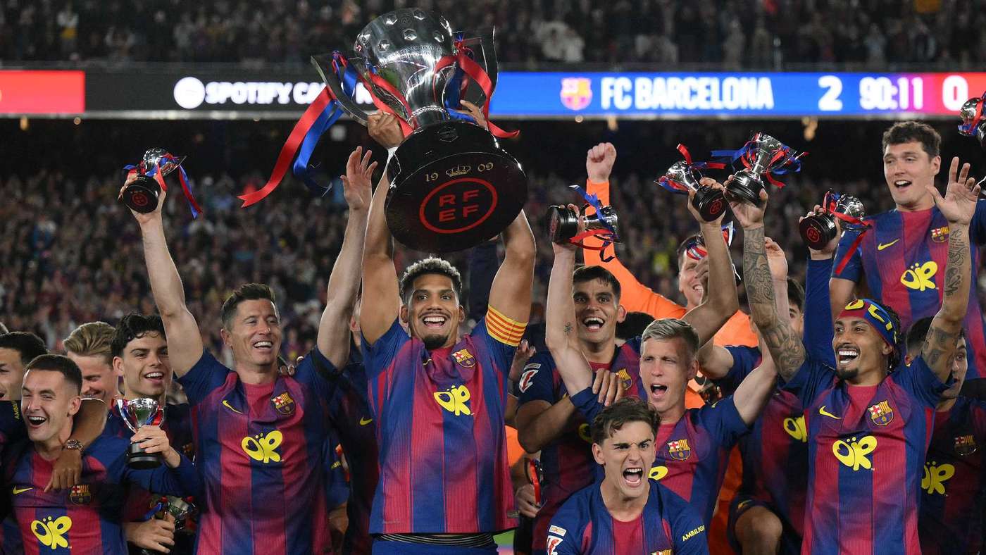 خطة برشلونة البديلة لضم بديل جوليان ألفاريز بـ100 مليون يورو