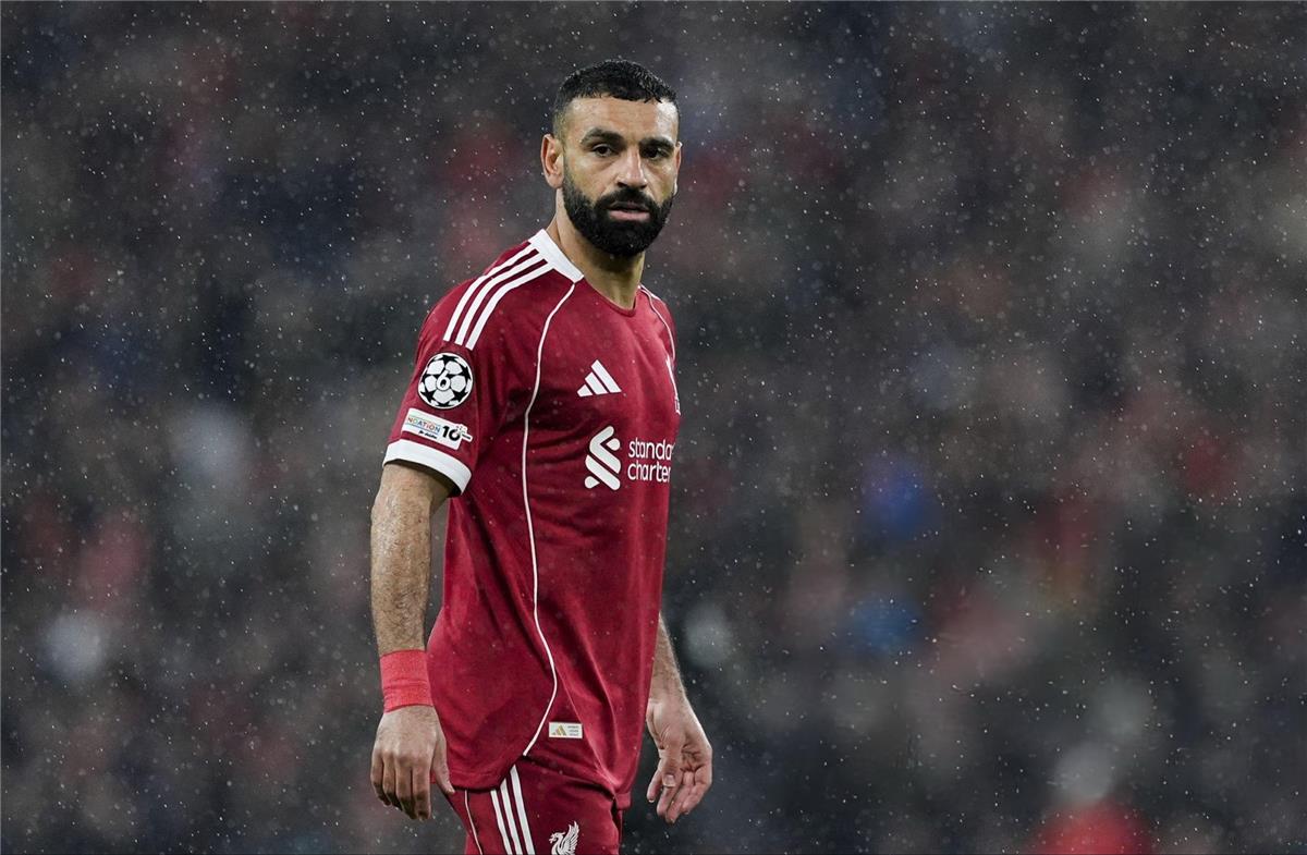 صراع القارات على الملك.. كواليس انفراد رومانو بعرض السعودية التاريخي لـ محمد صلاح