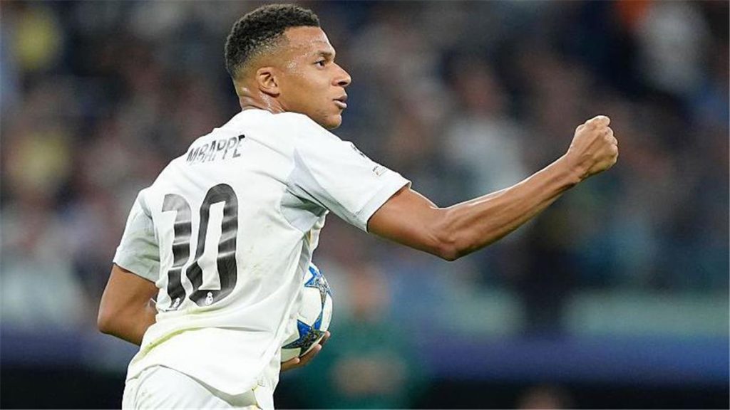 ترتيب الكرة الذهبية 2026 – أفضل 10 لاعبين في العالم 4 large 5