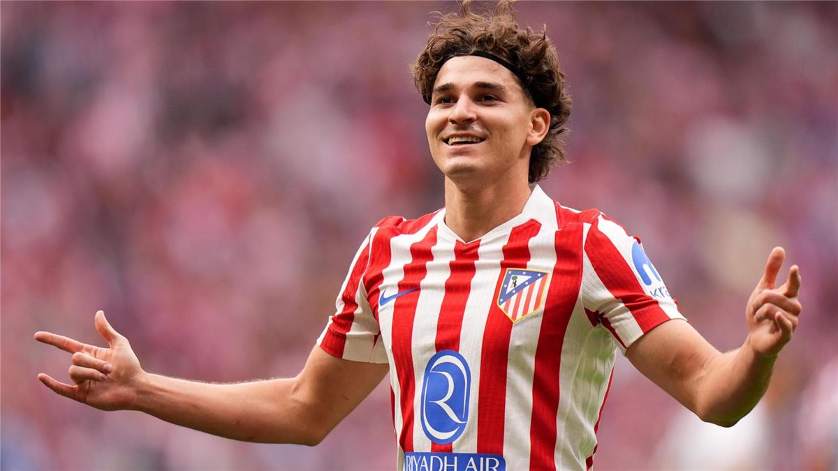 ألفاريز يصعد أزمته مع أتلتيكو مدريد وبيان علني مرتقب