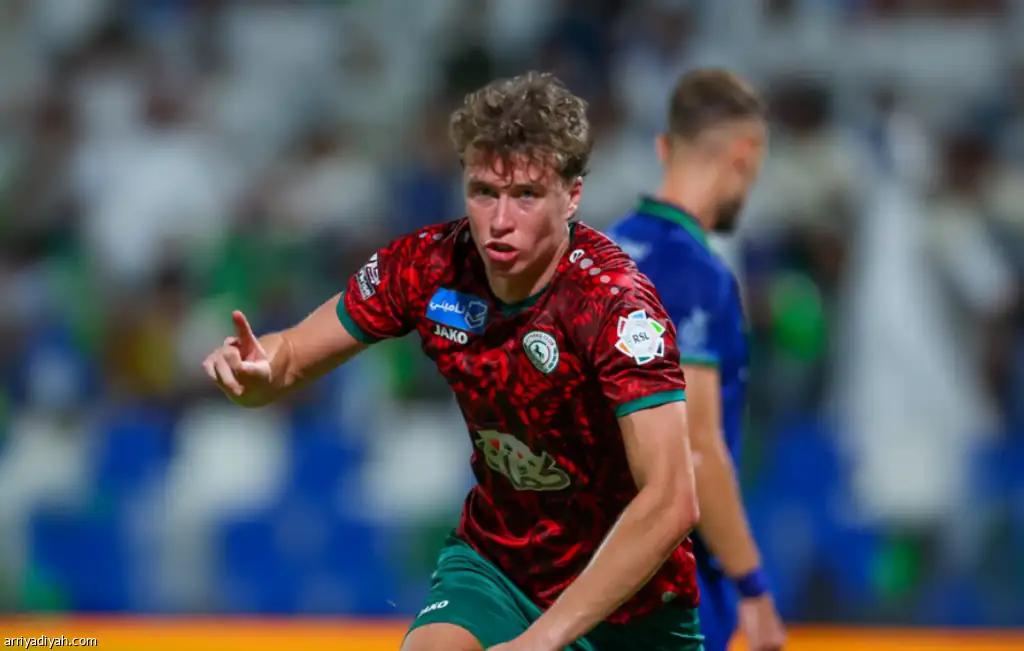 ملخص مباراة الفتح والاتفاق في الدوري السعودي وتألق جاك هندري