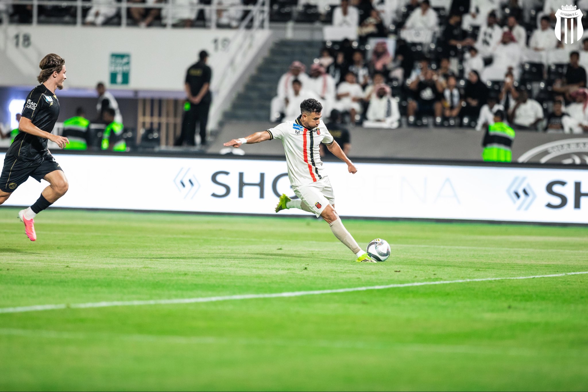 ملخص مباراة الشباب والرياض في دوري روشن وثنائية كاراسكو