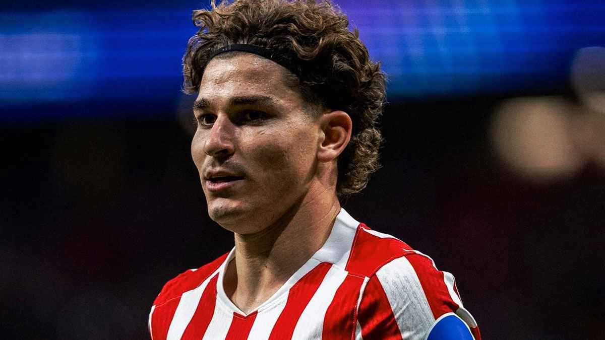 تراجع ألفاريز عن الرحيل لبرشلونة واعتراف صريح داخل غرفة ملابس أتلتيكو
