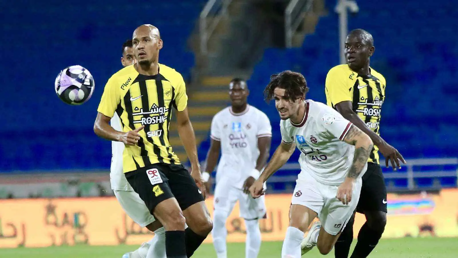 القنوات الناقلة لمباراة الاتحاد والخلود في الدوري السعودي وموعد اللقاء والبث المباشر