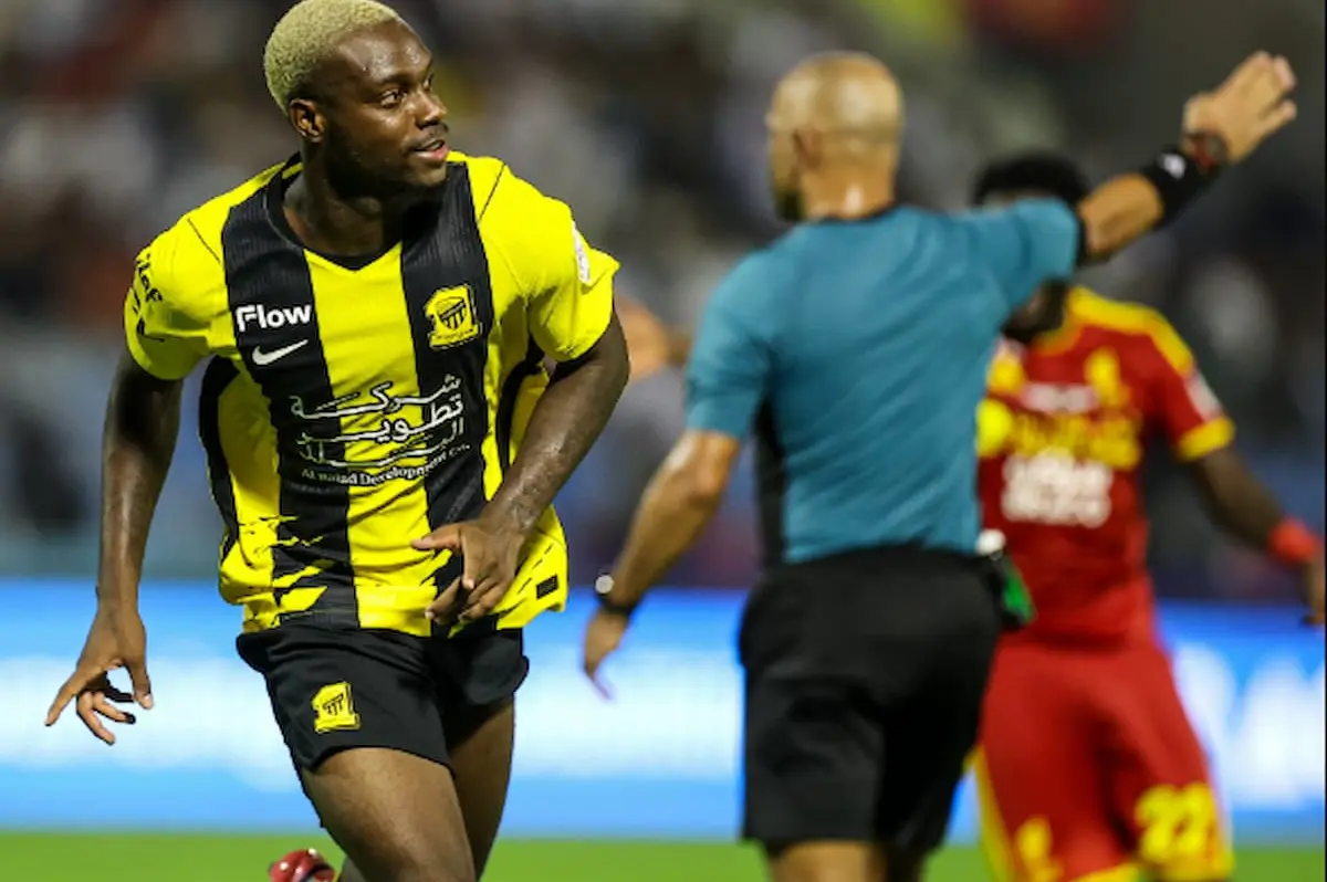 ملخص مباراة القادسية والاتحاد في دوري روشن وهدف إيلينيكنا