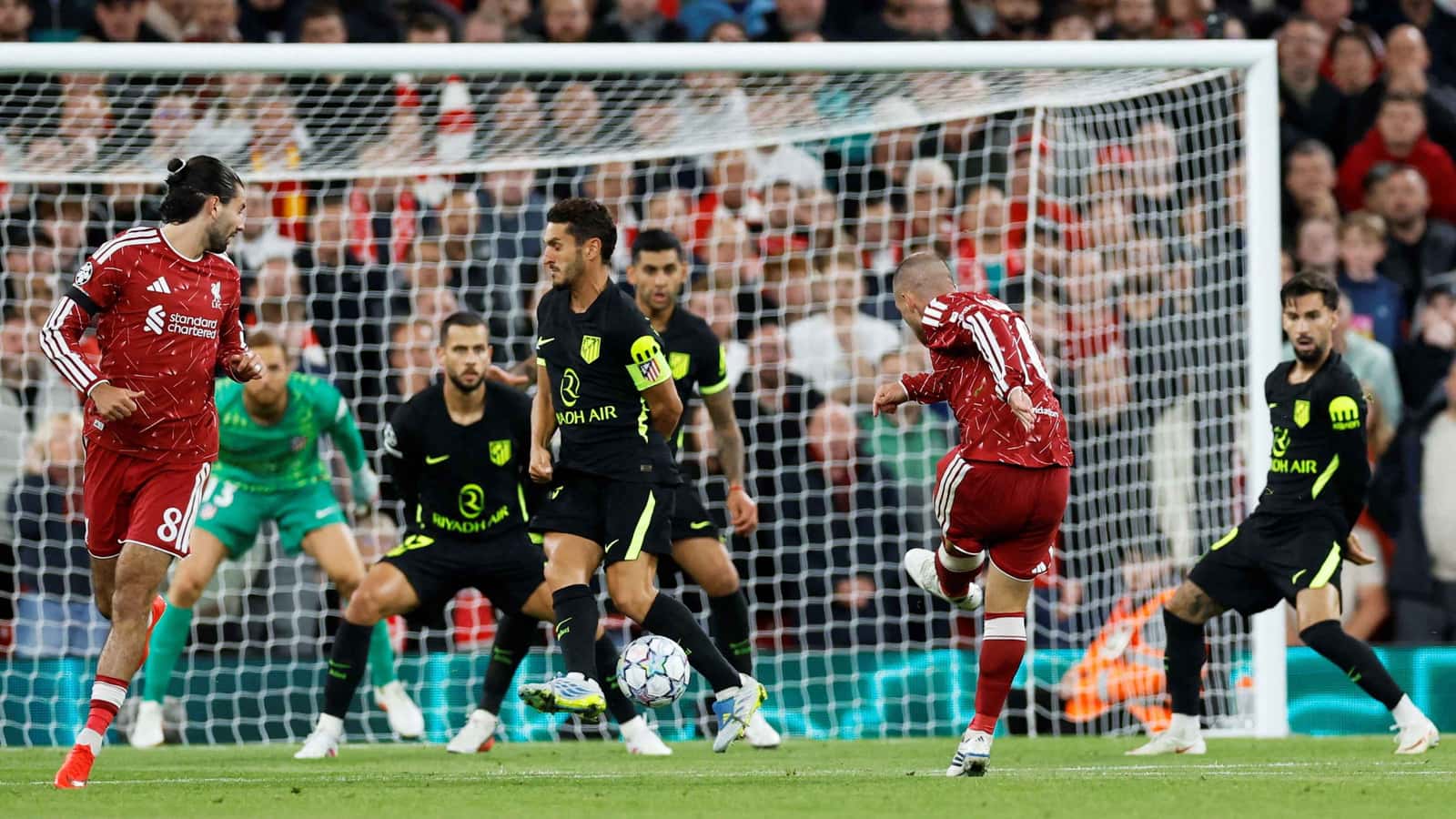 ملخص مباراة ليفربول وأتلتيكو مدريد في الأبطال. النتيجة والترتيب والأهداف والأحصائيات
