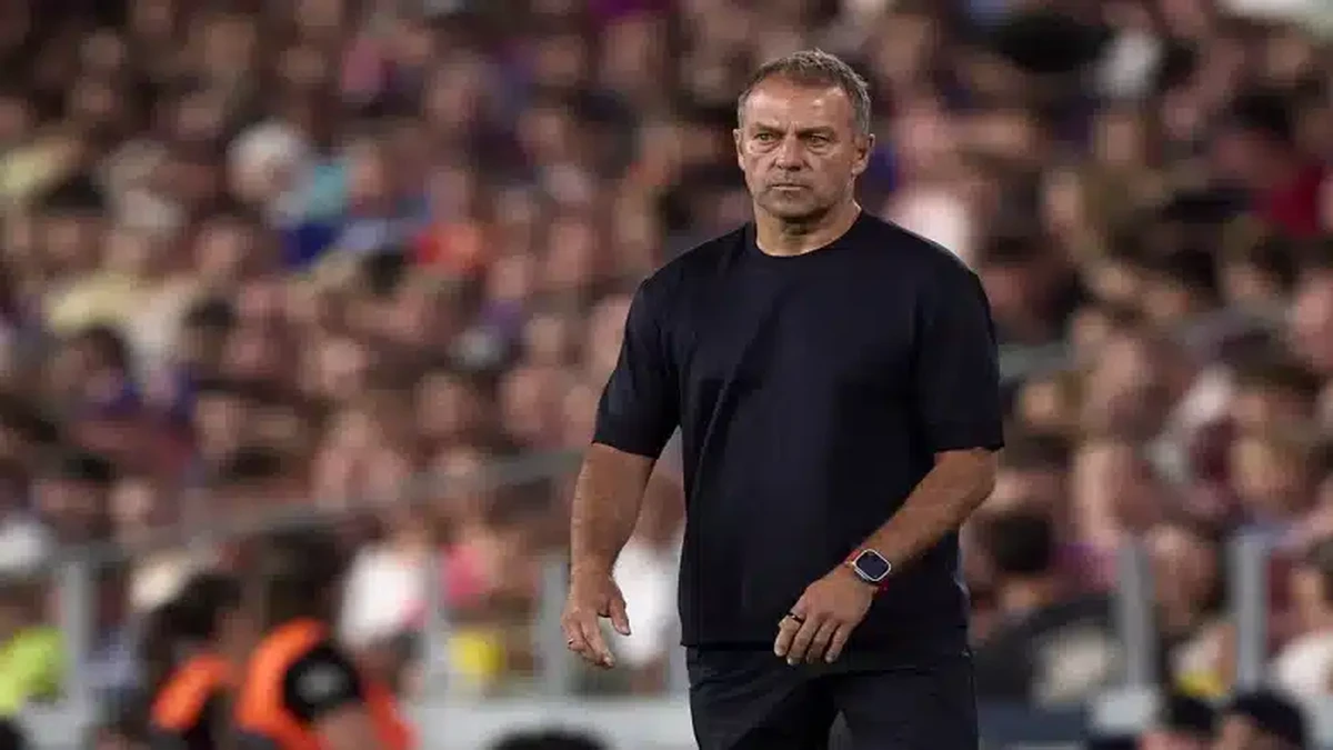 برشلونة يستهدف إيفان فريسندا بطلب من فليك.. تفاصيل خطة ضم ظهير لشبونة والشرط الجزائي