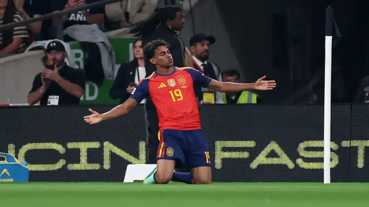 سحر لامين يامال في ويمبلي يبهر الصحافة العالمية ووسائل إعلام مدريد