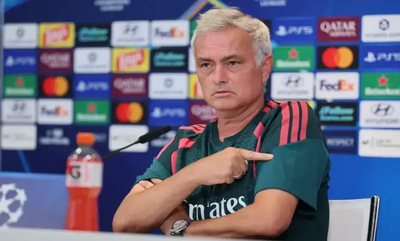 مؤتمر جوزيه مورينيو قبل مباراة ريال مدريد وإلتشي في الدوري الإسباني