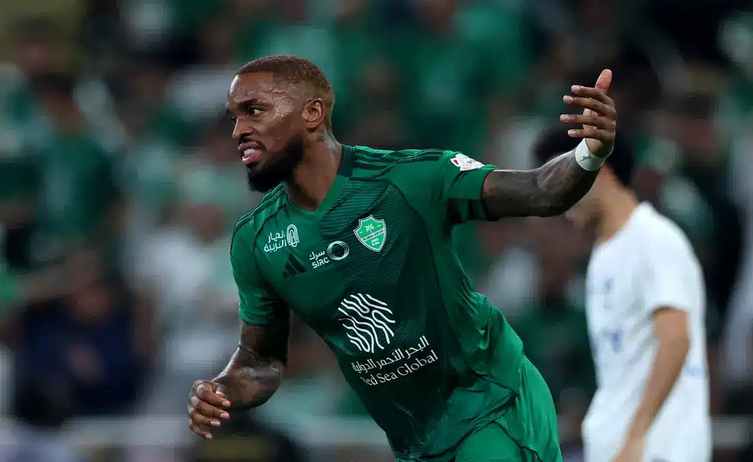 موعد مباراة الفتح والأهلي في دوري روشن السعودي والقنوات الناقلة وتاريخ المواجهات