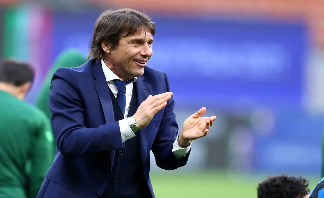 كونتي يحسم موقفه من تدريب مانشستر يونايتد وتفاصيل الموقف الرسمي