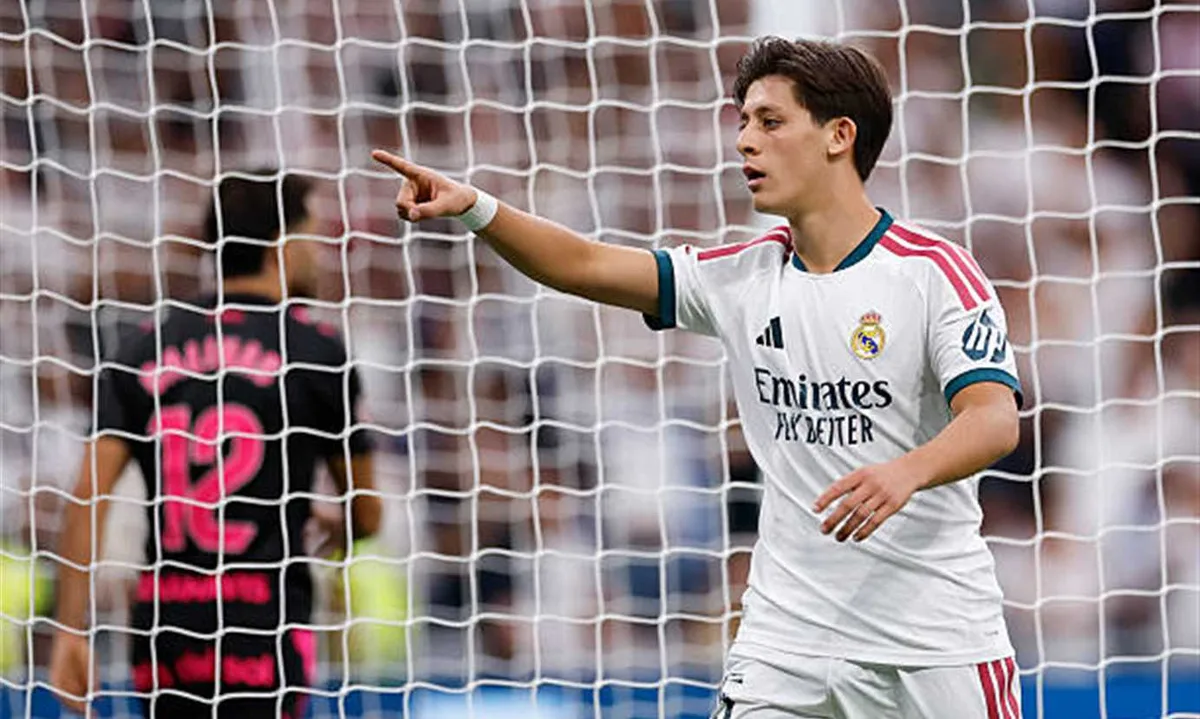 ريال مدريد يحصن موهبته أردا جولر بعقد جديد حتى صيف 2031
