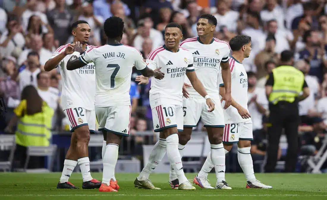 موعد مباراة ريال مدريد ضد فياريال في الدوري الإسباني والقنوات الناقلة والتشكيل المتوقع