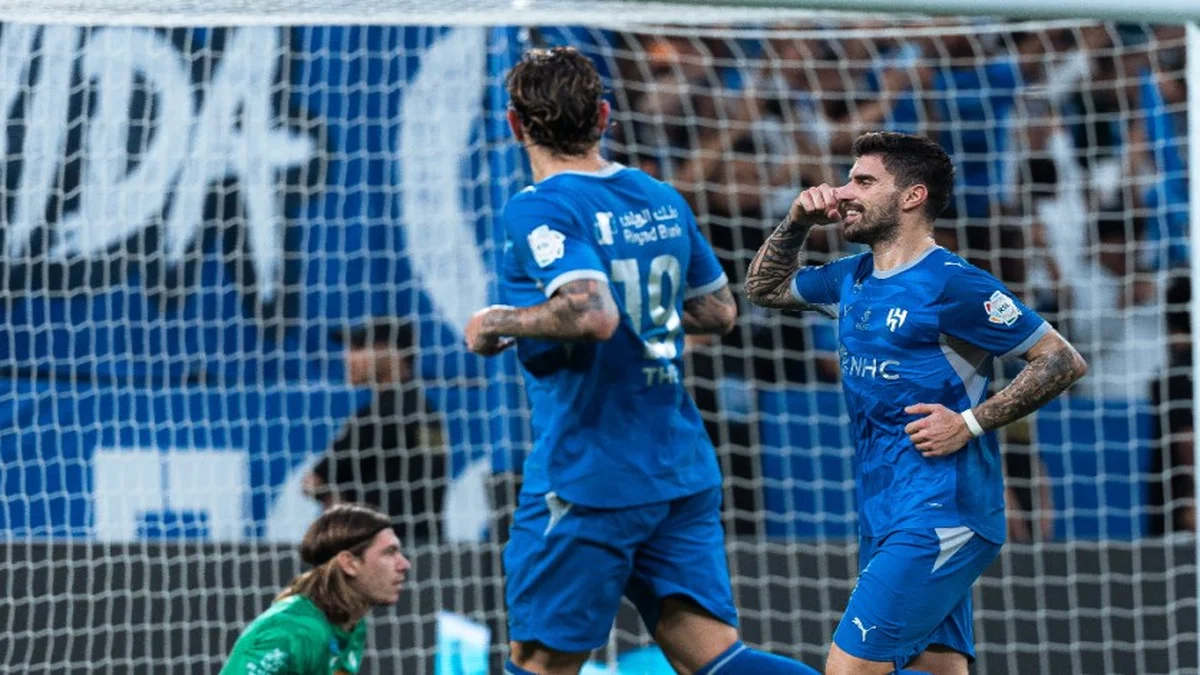 ملخص مباراة الهلال ضد الفتح في دوري روشن.. الزعيم يعزز صدارته بثنائية واتكينز ونيفيز